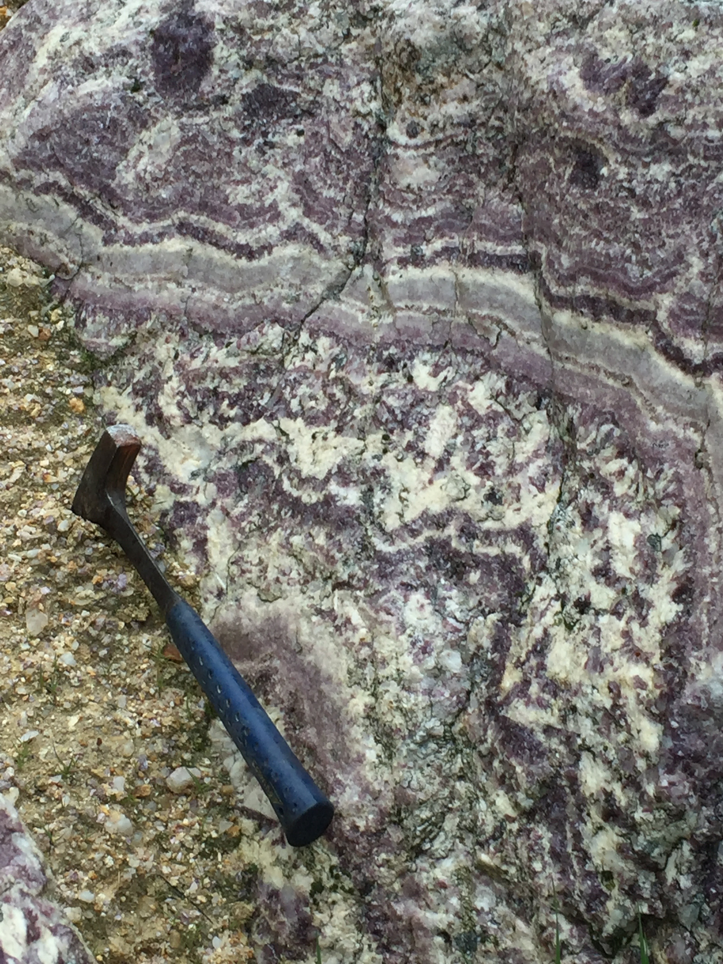 Lithium recovery from lepidolite